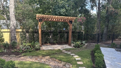 Covered Porch/Pergola Photo